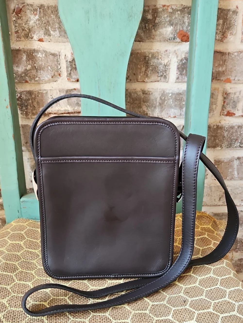 RARE! Sports Coach Vintage Chocolate Brown Crossbody Shoulder Strap Bag